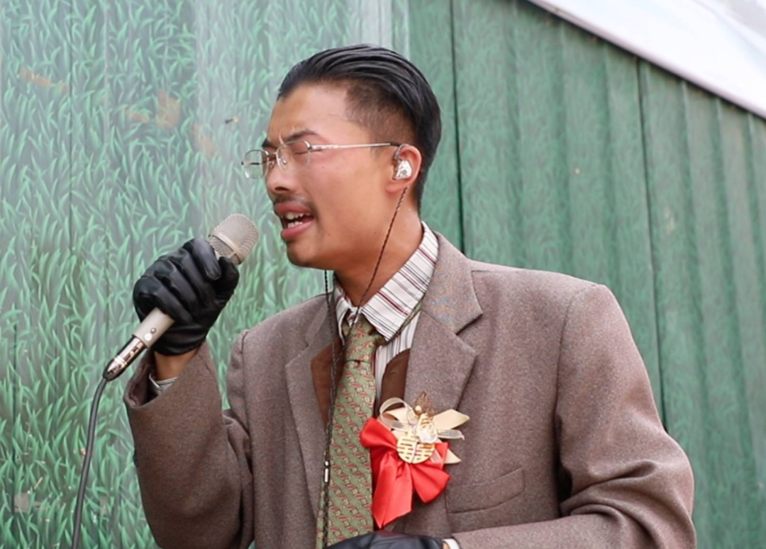 励志篇‖ 郭有才翻唱的不只是《诺言》,他用不屈走出了精彩