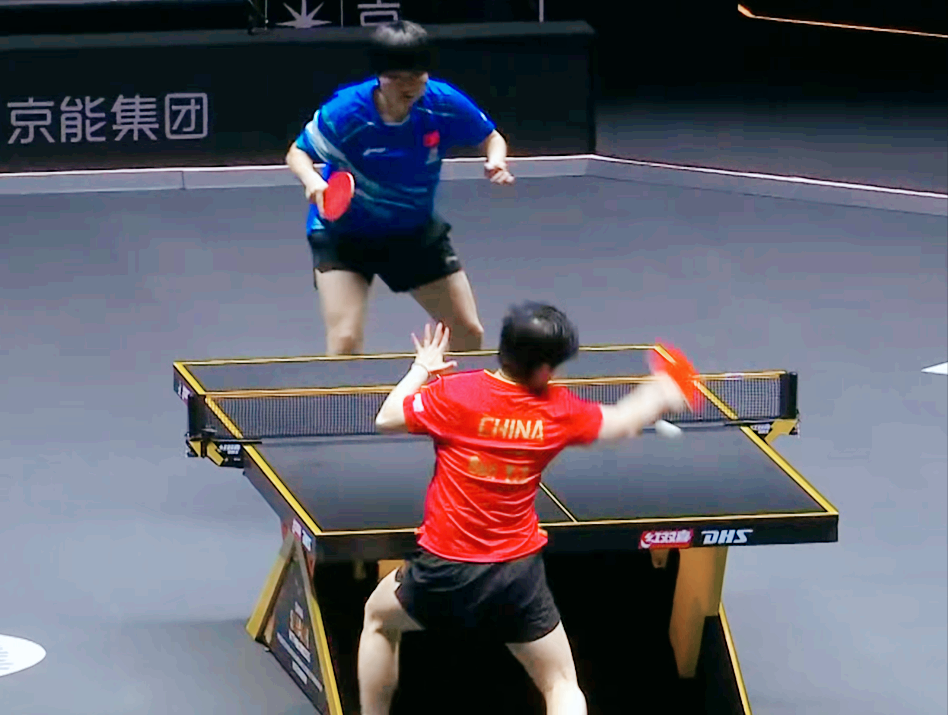 孙颖莎3:0速胜朱思冰