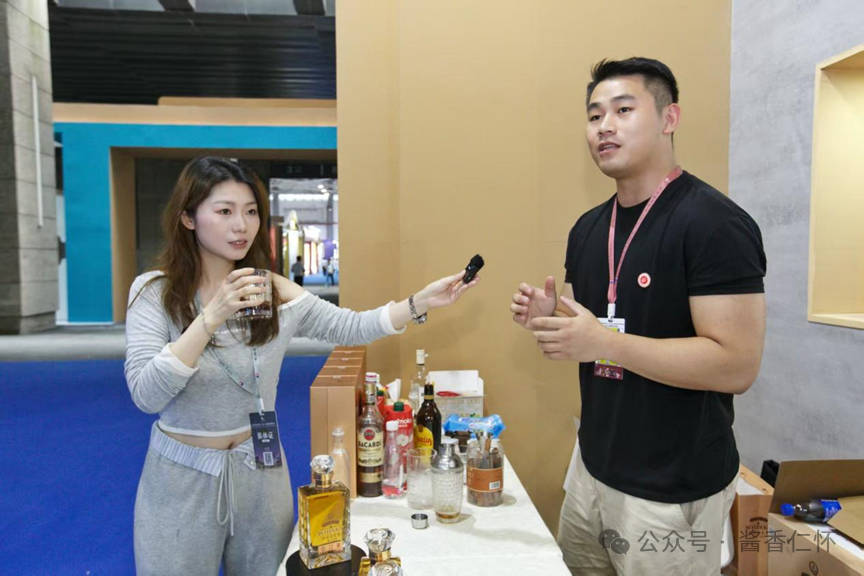 真香！13万人跟着主播探寻中国酱香白酒核心产区（仁怀）馆(图3)