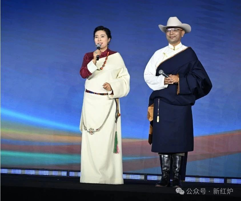 མི་རིགས་གོས་རྒྱན་བཤམས་སྟོན་འགྲན་བསྡུར་ཆེན་མོ་མཇུག་བསྒྲིལ།