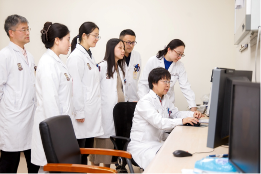 医疗 mr是什么PET／MR---引领我们进入更安全和精准高效的医疗新时代_https://www.jmylbn.com_新闻资讯_第5张