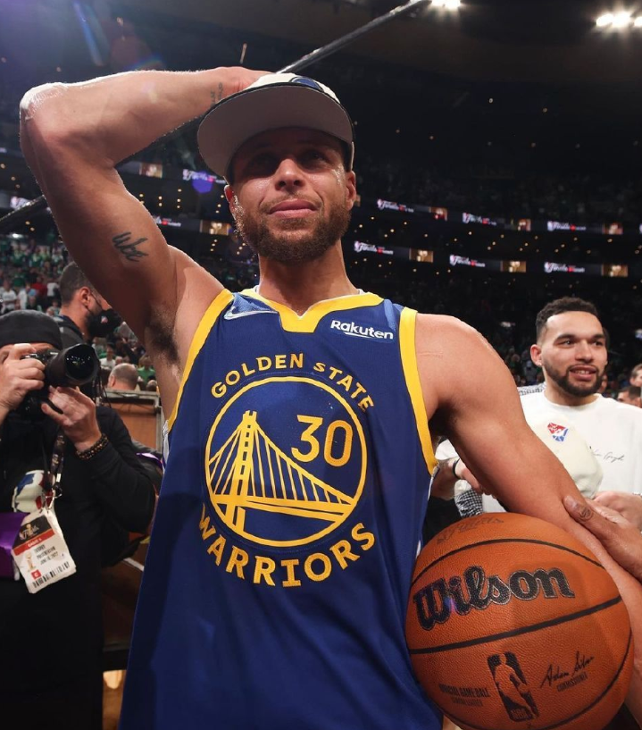 斯蒂芬-库里,当男人落泪时-友友