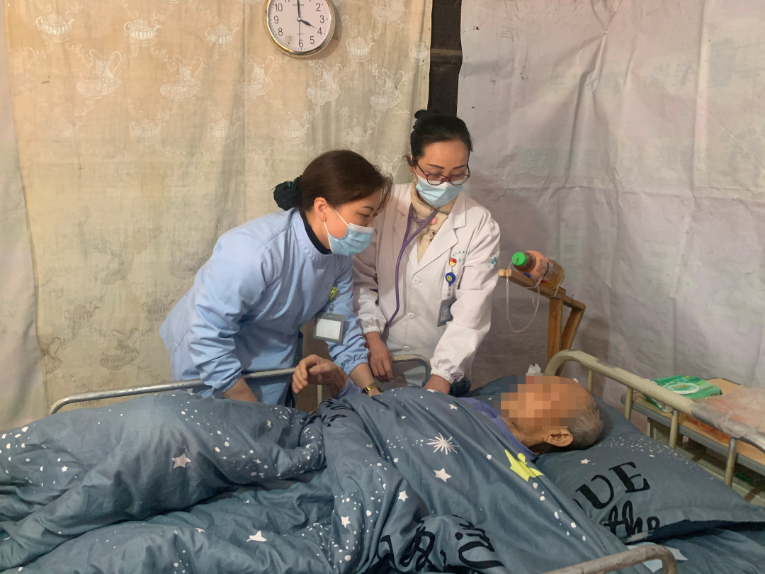 护理病床怎么拆家庭病床让患者零跑动，医疗护理零距离_https://www.jmylbn.com_新闻资讯_第12张