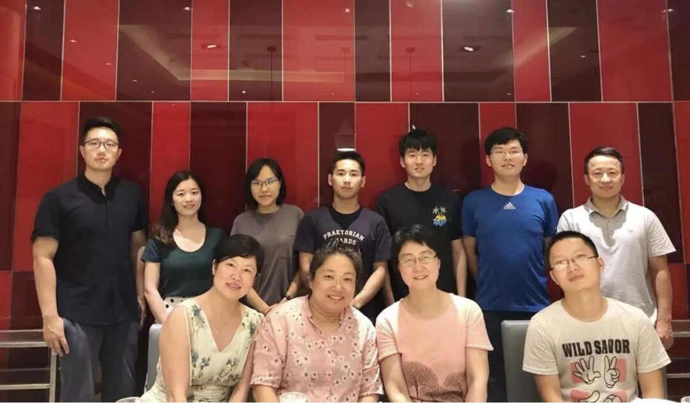 图片[8]-全网都在扒的小米MiMo团队，几乎被“北大学子”承包了-AI Express News