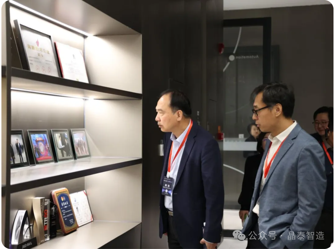 26th CJC论坛圆满落幕丨AI+机器人赋能无机材料研发创新