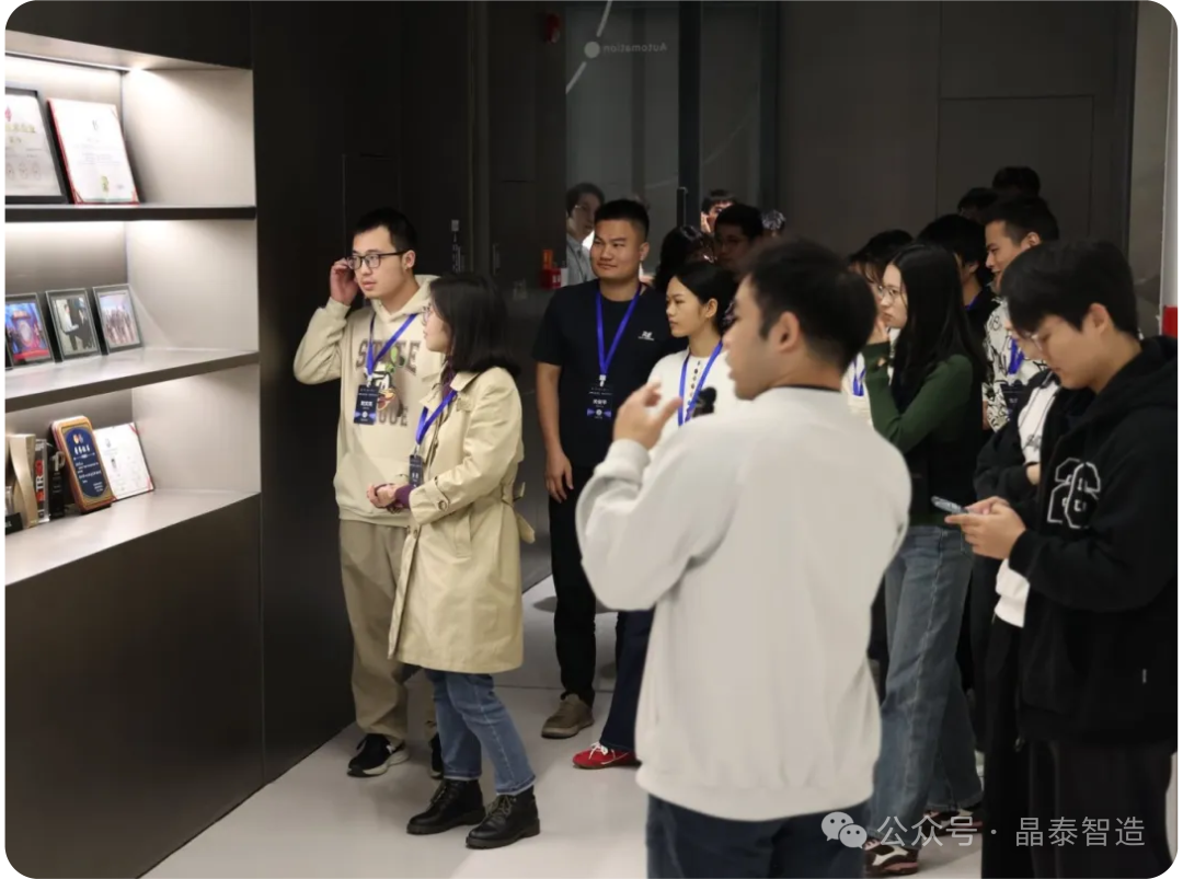 26th CJC论坛圆满落幕丨AI+机器人赋能无机材料研发创新