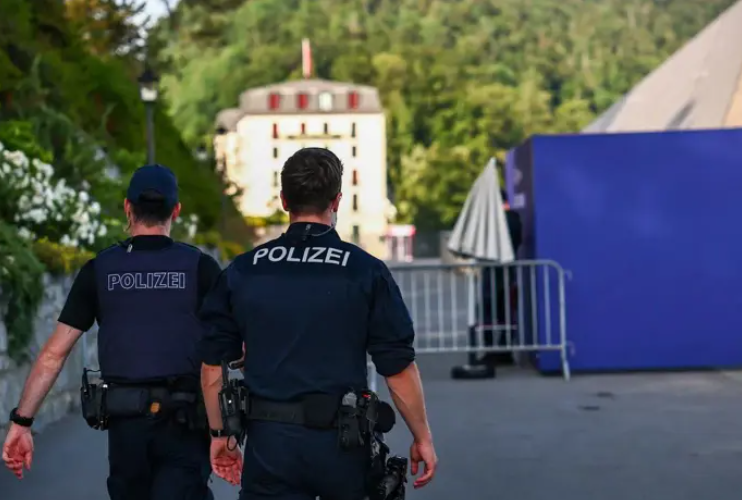 Zurich Knife Attack ： 15-Year Sentence for Chinese Student