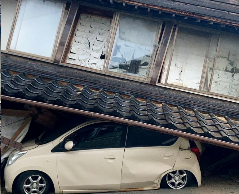 日本发生7.6级地震，引发5米高海啸！6人丧命多人受伤，逾50栋房屋倒塌，核电厂溢出放射性水（组图） - 24