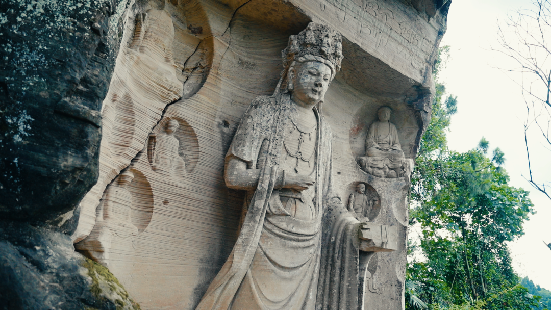 上汽大众途观车主周春带你品鉴安岳石刻,领略普州古韵