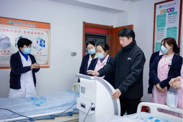 什么是医院床单位消毒筑牢院感防线，赋能专业提升：枣阳厚德康复医院开展床单位消毒机专题培训_https://www.jmylbn.com_新闻资讯_第1张