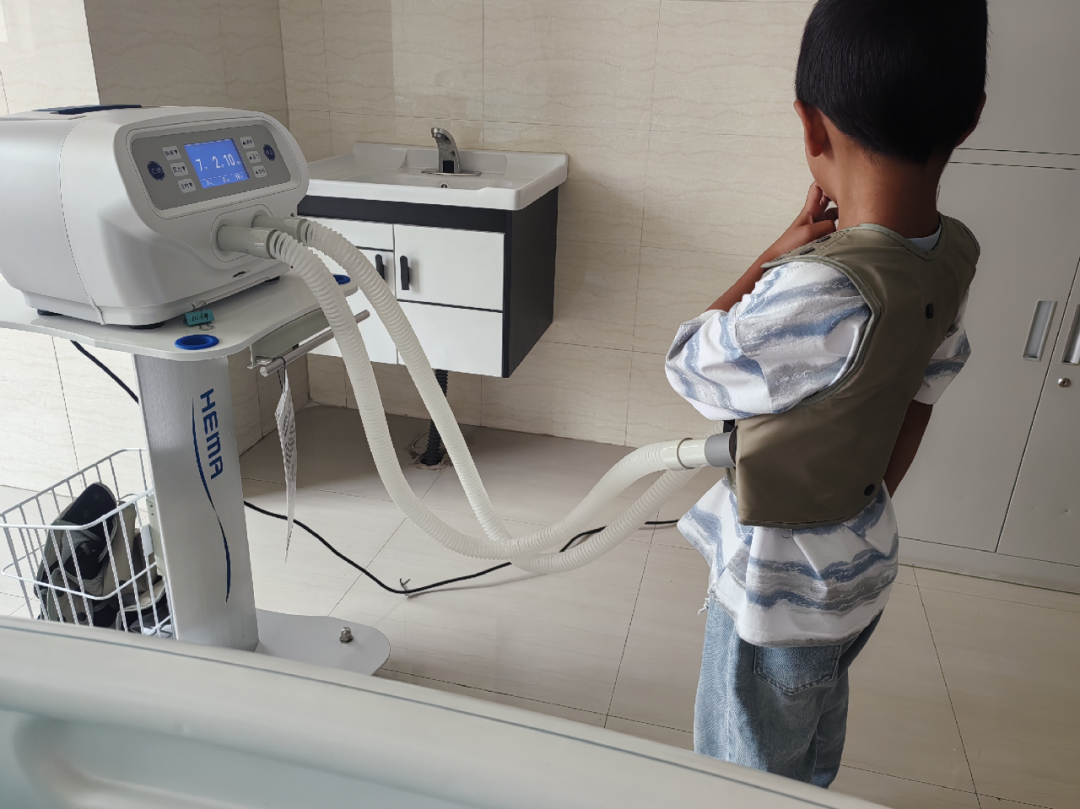 排痰机怎么用告别彻夜拍背的疲惫，让科技温柔守护每一次呼吸_https://www.jmylbn.com_新闻资讯_第11张