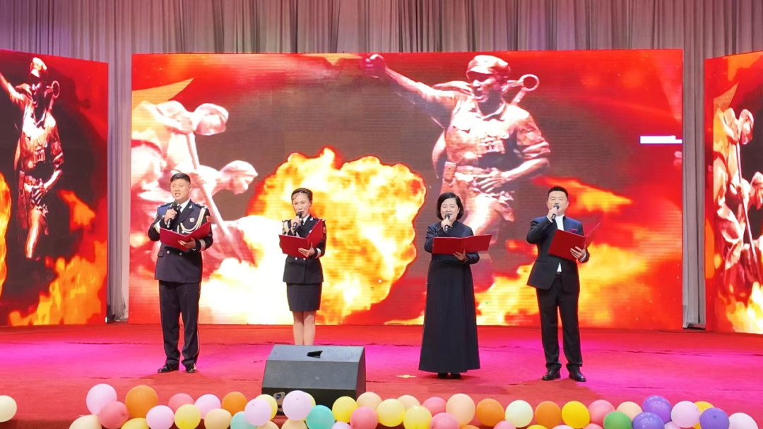 铭记历史 开创未来——纪念中国人民抗日战争暨世界反法西斯战争胜利80周年诗歌朗诵会成功举办 第17张