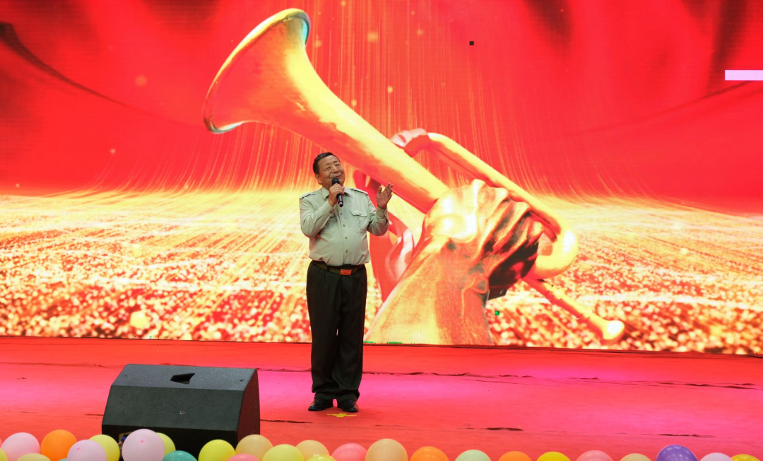 铭记历史 开创未来——纪念中国人民抗日战争暨世界反法西斯战争胜利80周年诗歌朗诵会成功举办 第12张