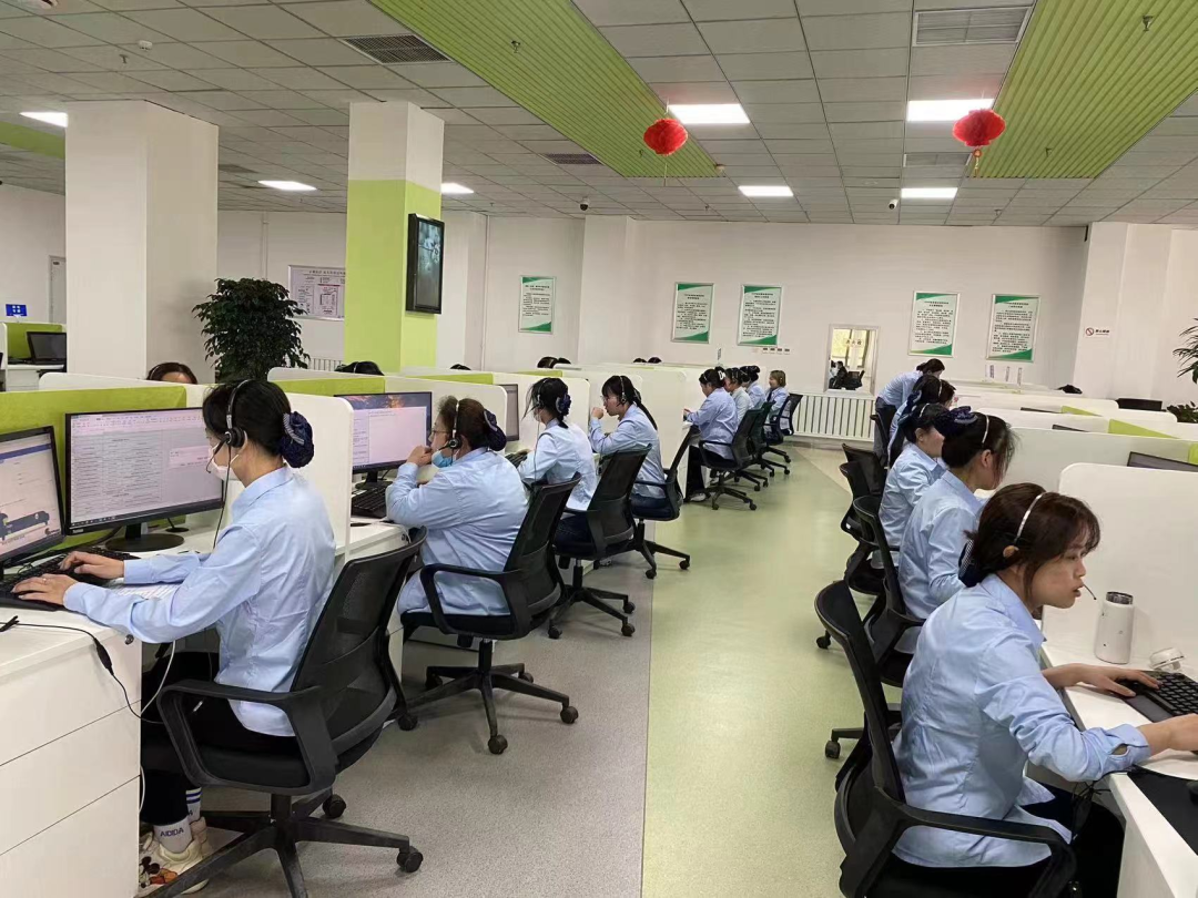 要求重新组织高考、想查询丈夫工资……网友热议：12345咋成了许愿池？