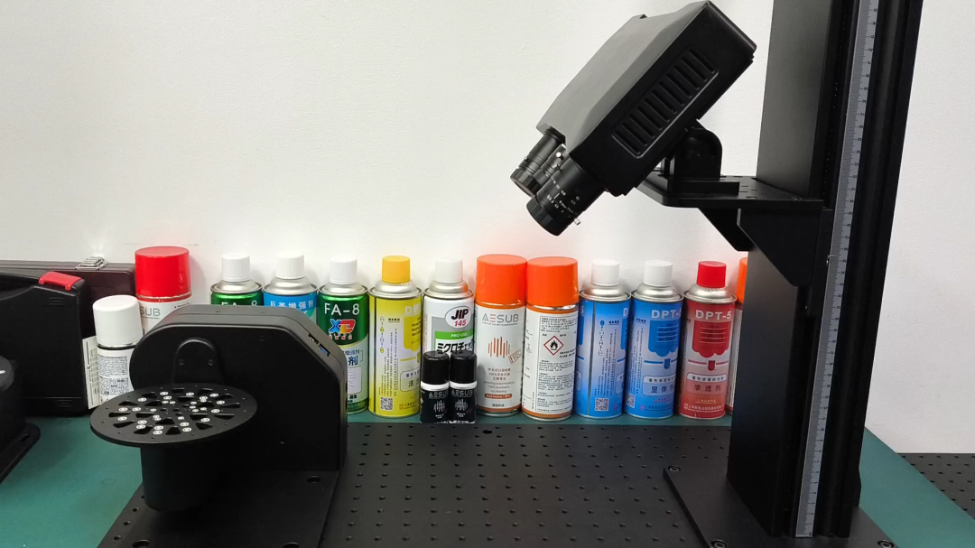 高精度三维扫描仪：毫米级小物件的三维建模专家(图2)