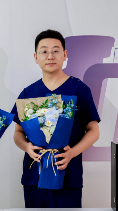 乘风2026丨专访滕子杰：皮肤底层的“火”，他是这样灭的