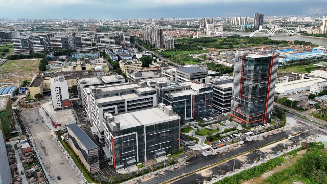 △莞台高新产业园区坐落于东莞水乡河西数字产业区核心腹地。