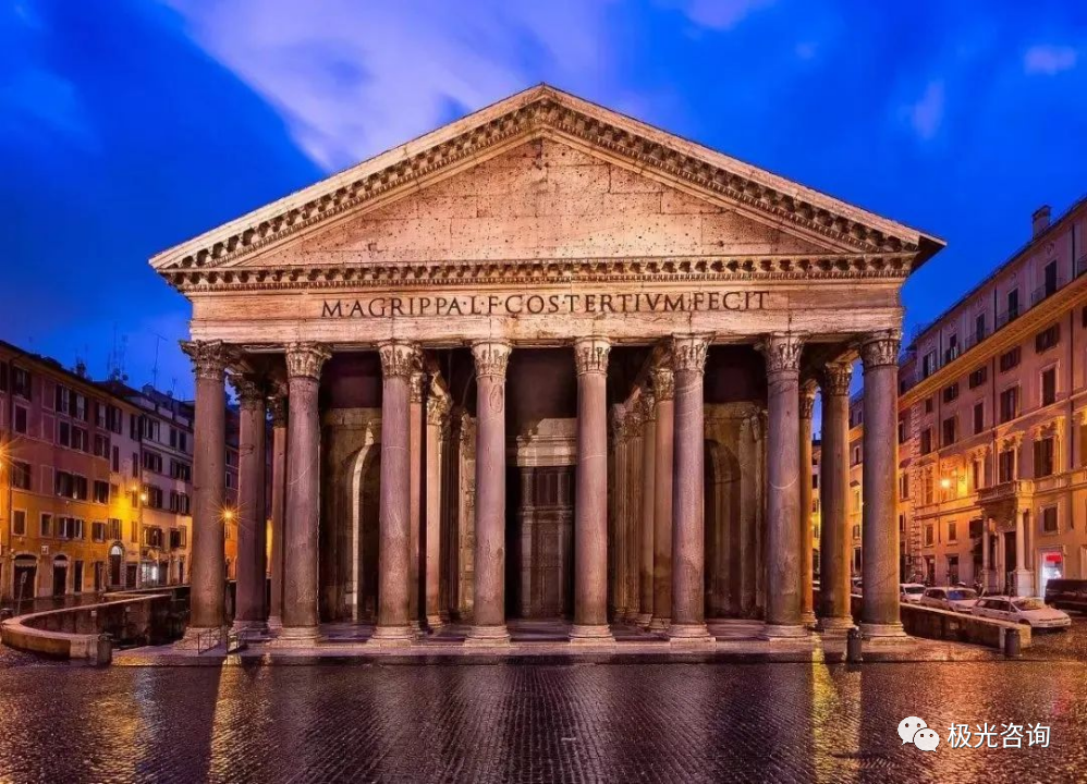 罗马斗兽场(世界上最大的古代圆形剧场),仿佛置身于电影角斗士的场景