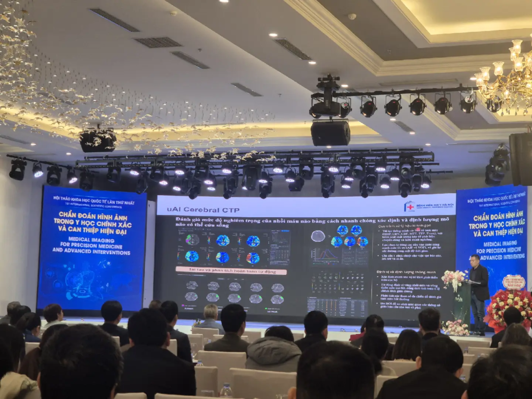 Dr. Linh 演讲照片.png