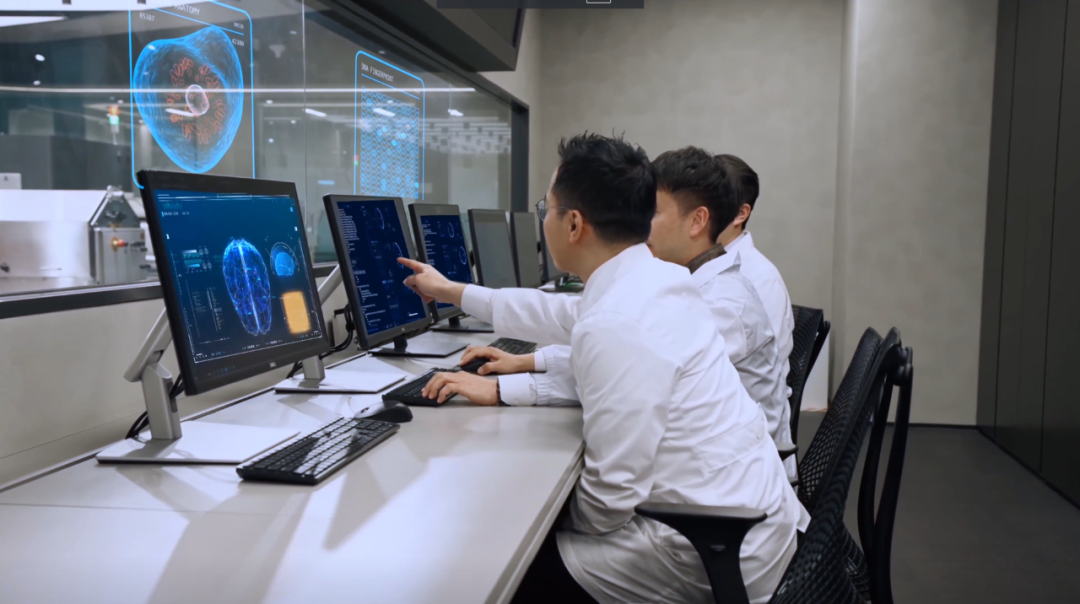 当 AI 成为显微镜的瞳孔，病理科迎来“超分辨率”时刻