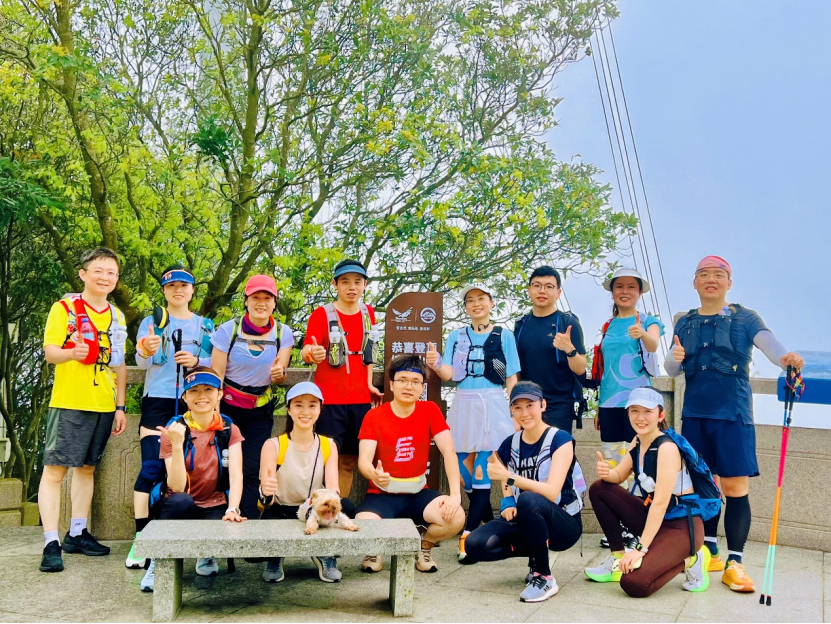 沙13中山大学商学院相山沙行者战队梅林之翼西涌跑沙背靠背拉练