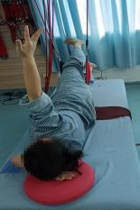 悬吊训练系统 怎么装椎间盘突出引发脊柱侧弯问题，如何通过针灸推拿+悬吊训练恢复身体平衡？_https://www.jmylbn.com_新闻资讯_第16张