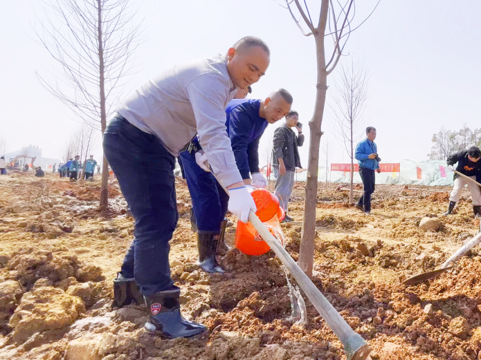 美丽活力绿色动力生态实力岳阳林纸与春天一起奔赴第37个绿色约定