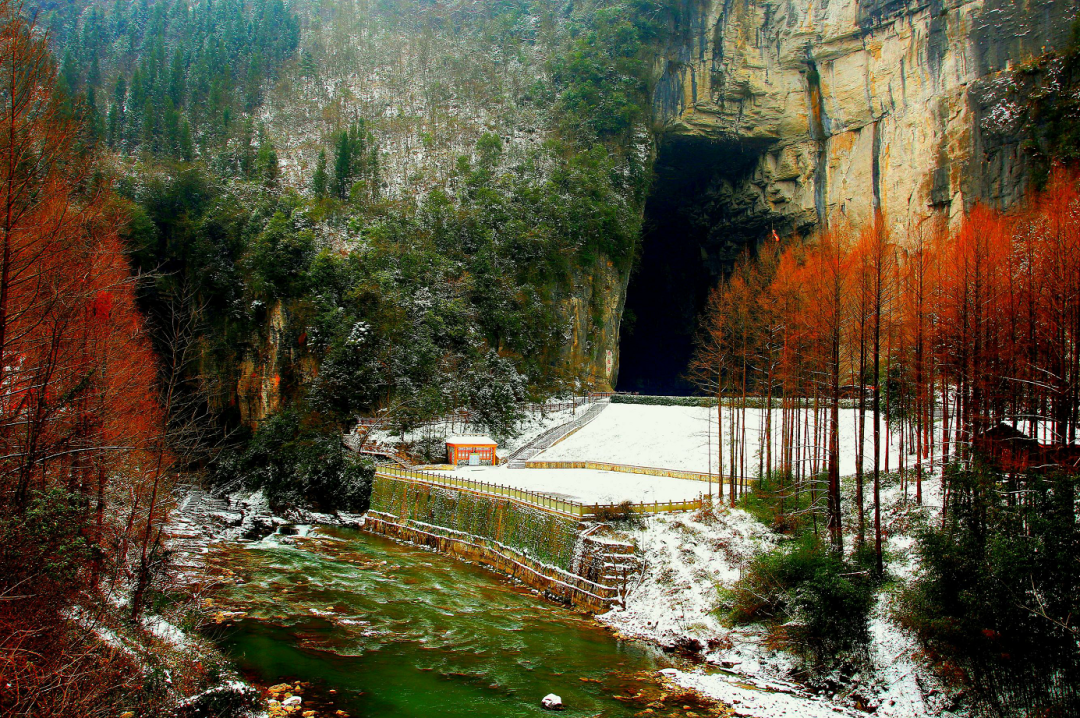 美文分享穿越万年沧海桑田一一利川腾龙洞游记