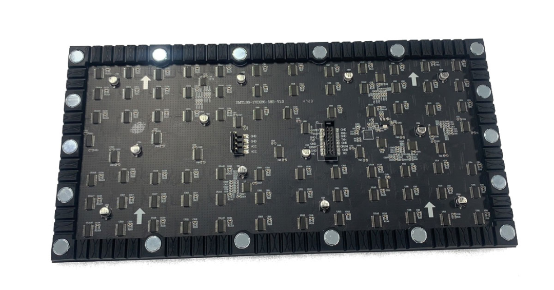 标准化,模块化设计,统一尺寸和外观,16:9黄金比例箱体2.