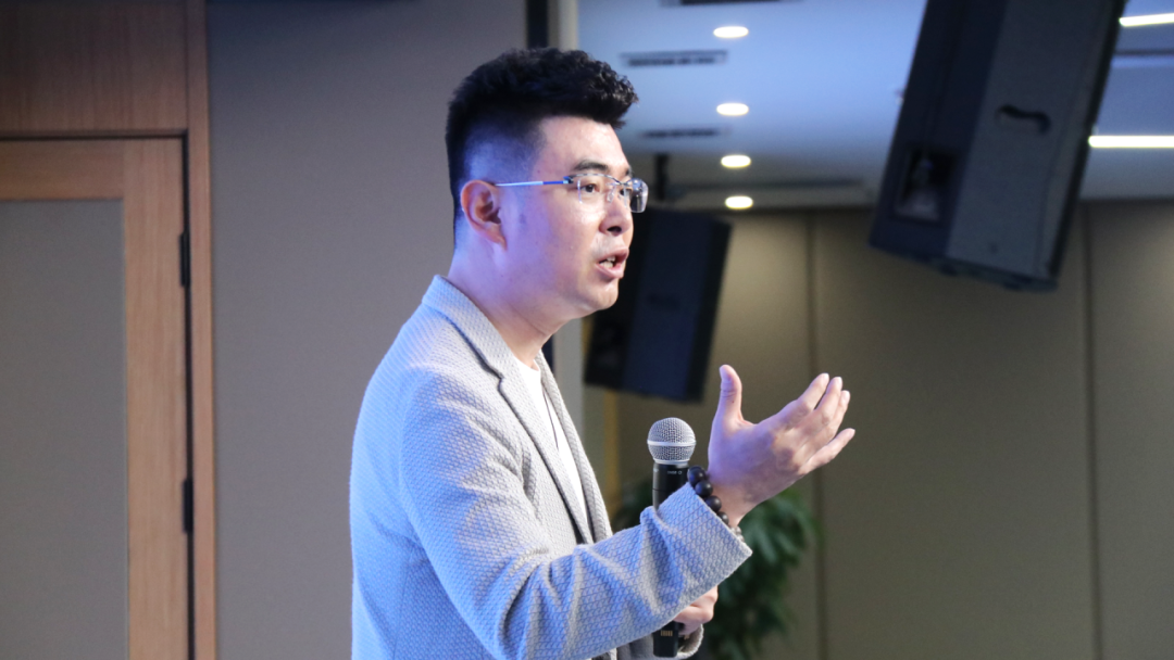 【企叮咚】百业竞技 营销突围