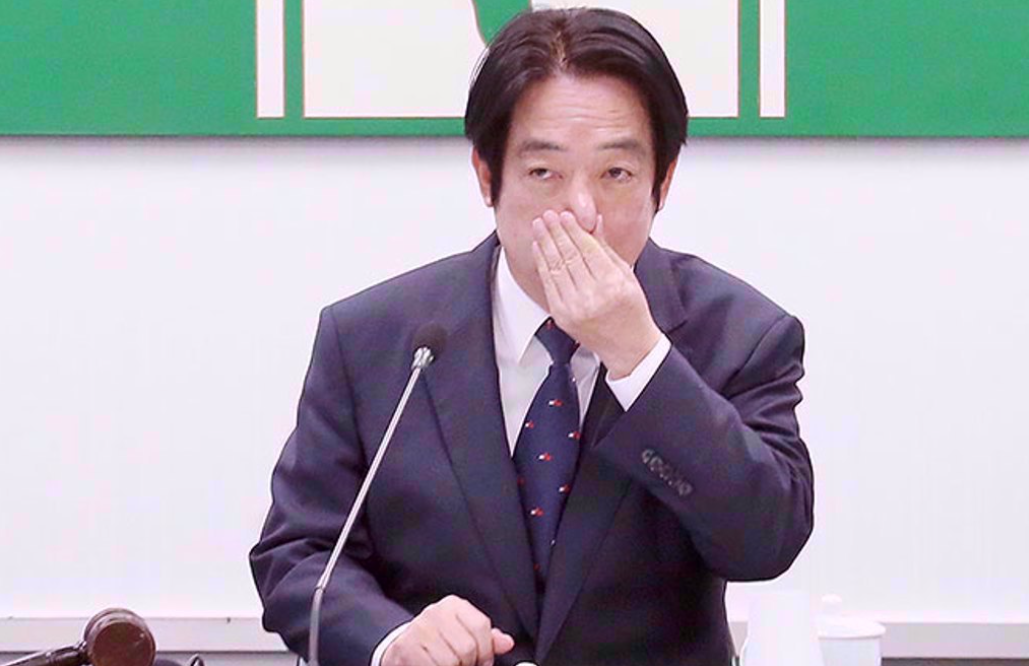 “台独”分子又出洋相!