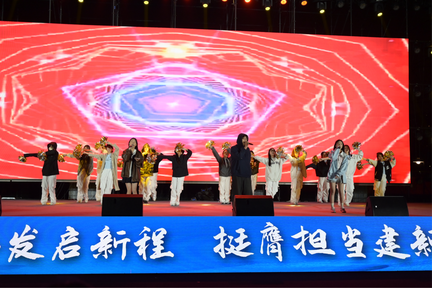 星辰璀璨，“新” 然而至