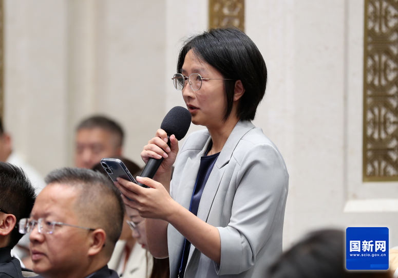 CNBC记者提问（刘健 摄）