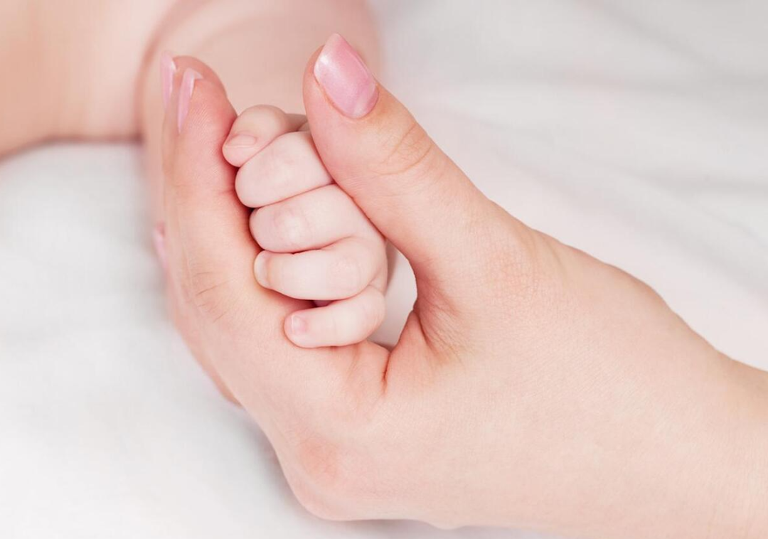 手术钳子怎么拿2岁孩子手指像“螃蟹钳子”？原因竟是..._https://www.jmylbn.com_新闻资讯_第8张