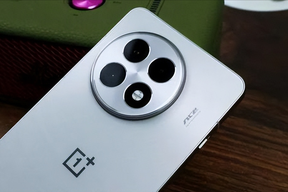 5款“值得捡漏”的手机，价格“大跳水”