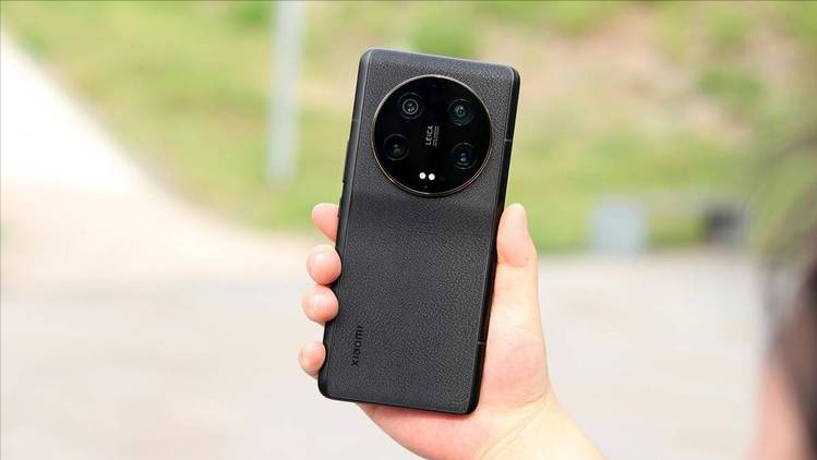 2025国补后，近乎“无差评”的4款手机，16+512GB成“价格屠夫”