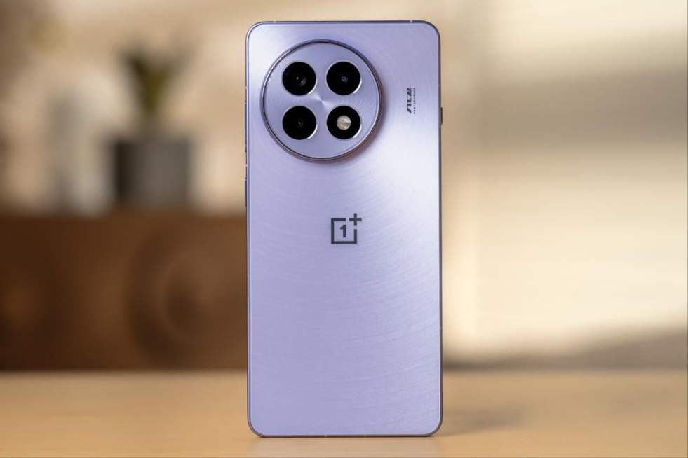 2000价位，“不容错过”的3款直屏性能手机，近乎“零差评”