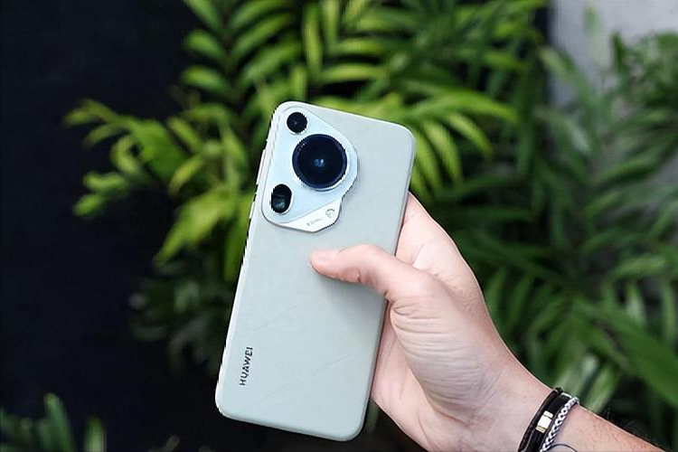 9月买手机不要抠搜，这4款都是“高配机皇”，一步到位能用6年