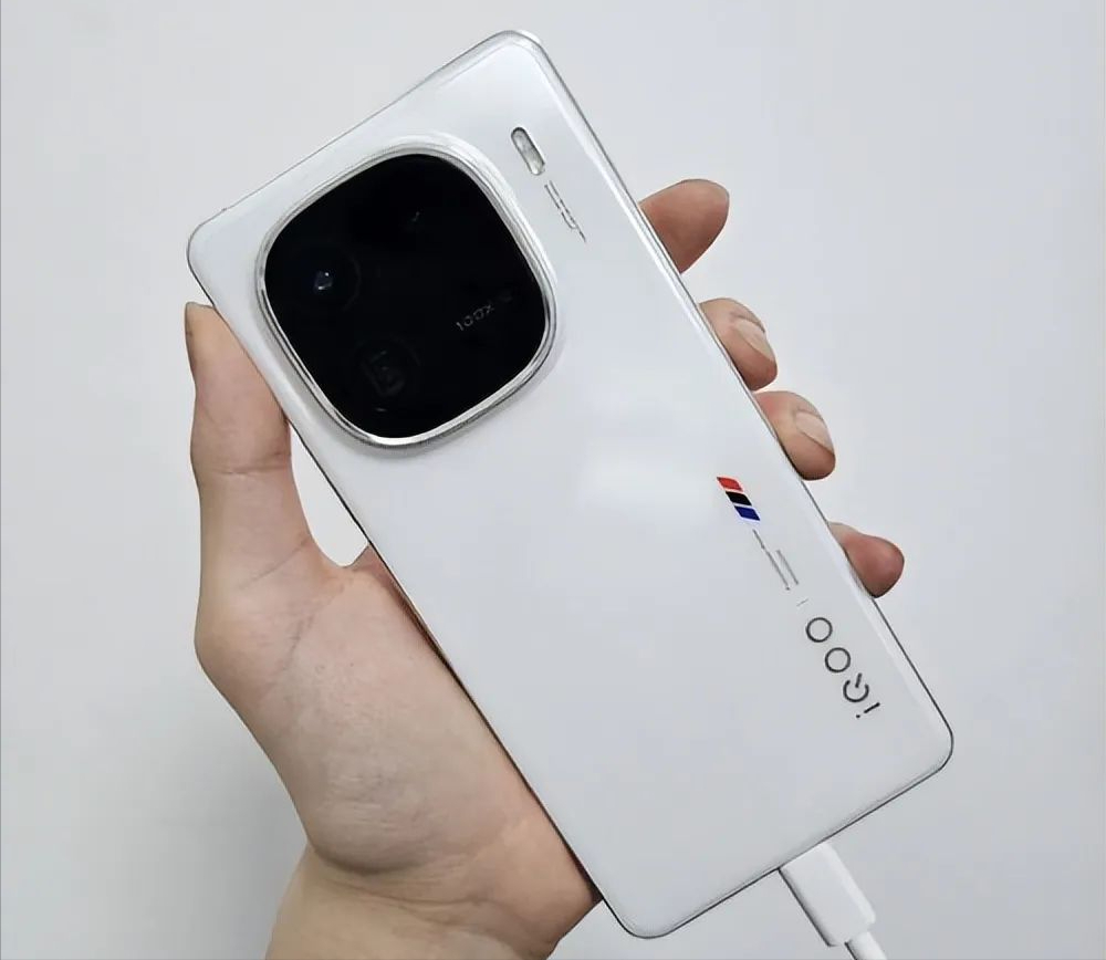 换手机建议一步到位，这四款几乎“零差评”，可以用到2029年！