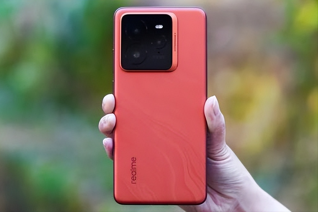 11月可以“闭眼买”的4款手机，16G+512G大内存，流畅用到2030年