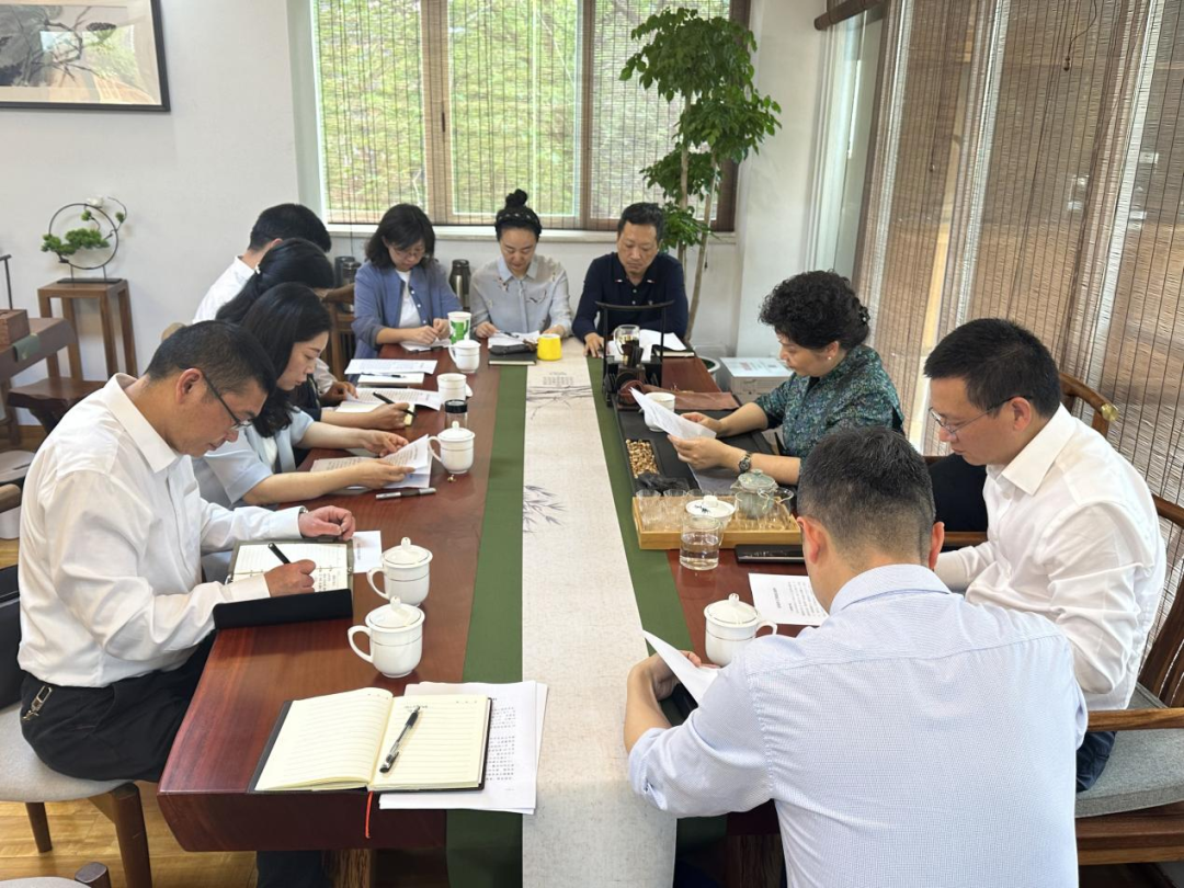 周丹妮带队到民革四川省委会机关汇报工作