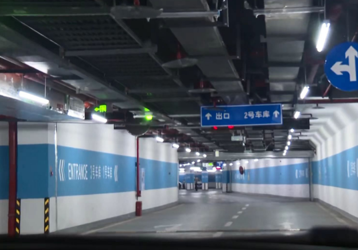 儿童医院和文化宫车库连接道已投用，带娃看病可以这样停车