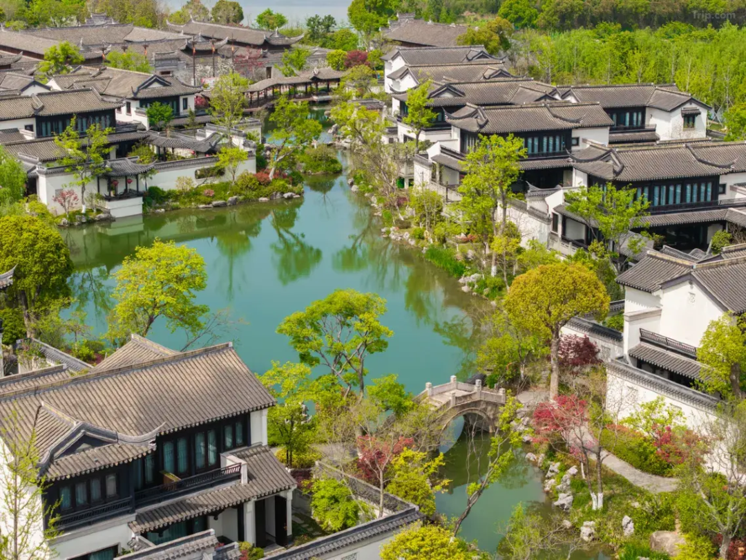 德胧酒店集团通兑套餐春节不加价199元含早温泉亲子