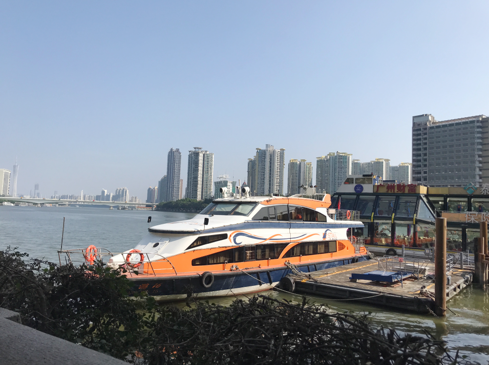 吹风12万/㎡，越秀新盘云瀚府即开售楼部130-190㎡