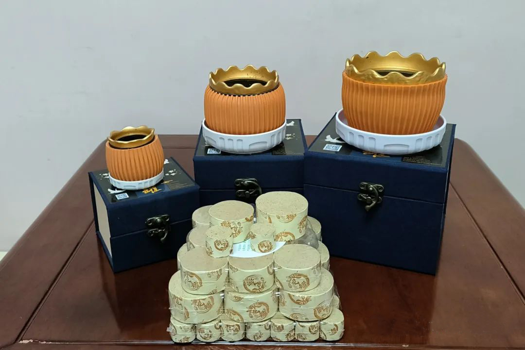 中医熨烫怎么中医特色疗法之【火龙罐】——小罐子大作用——集推拿、艾灸、刮痧、点穴、熨烫、按摩于一体的中医特色疗法_https://www.jmylbn.com_新闻资讯_第1张