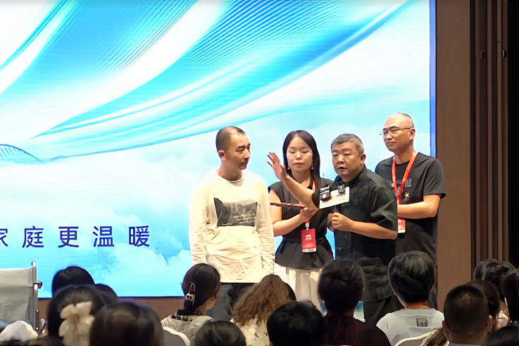 王纪琼院长在《导师班》的课堂里拒绝了学员的请求？