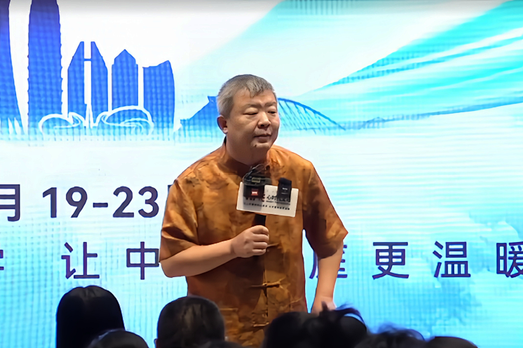 王纪琼院长在《导师班》的课堂里拒绝了学员的请求？