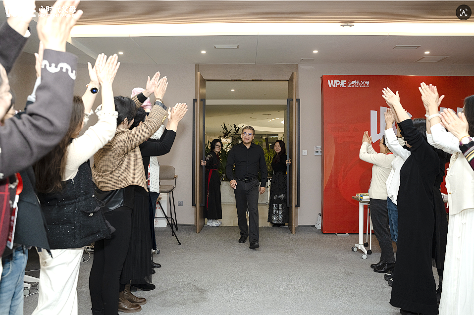 【重返校园之路——王克老师学员采访】从三年闭门不出到独闯世界：一场跨越万里的家庭重启！