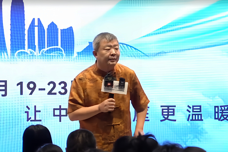 女儿抑郁5年不上学，母亲一句回应竟成转机！关键在“改写负性自动化思维”