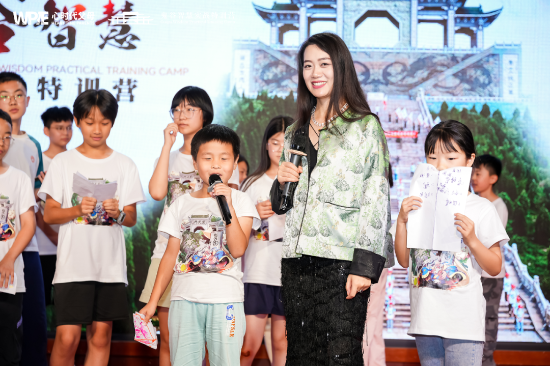 当孩子喊烦，不想待时，你的第一反应可能会耽误孩子的成长！